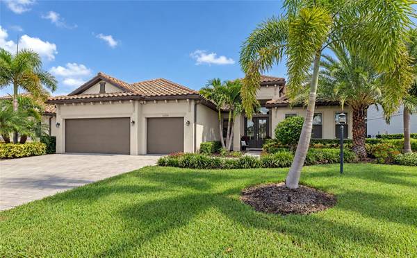 16203 TRADEWIND TER, Lakewood Ranch, FL 34211