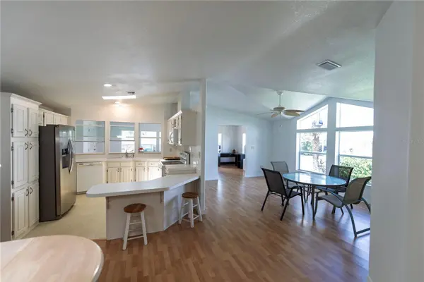 14 HOLLAND DR, Punta Gorda, FL 33950