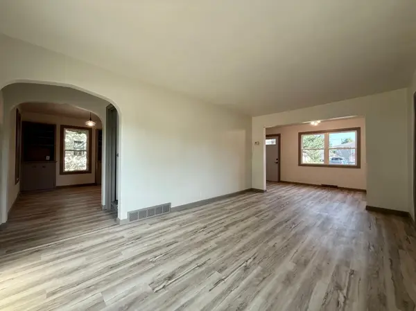 510 E Plum ST, Redwood Falls, MN 56283