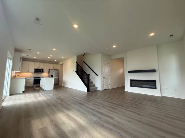 15022 Askeaton PL, Rosemount, MN 55068