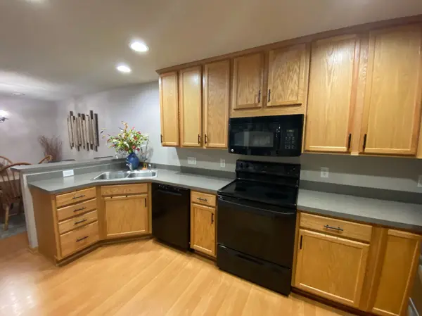 6447 Lakota TRL, Lino Lakes, MN 55014