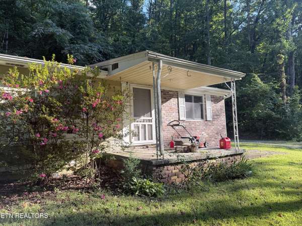 2832 Rifle Range Drive, Knoxville, TN 37918