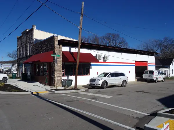 401 N 1st St, Pulaski, TN 38478