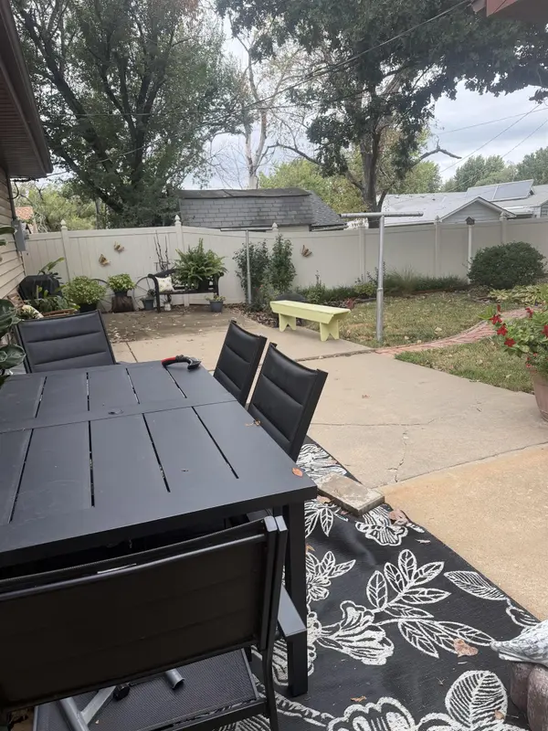 1404 W Towanda, El Dorado, KS 67042