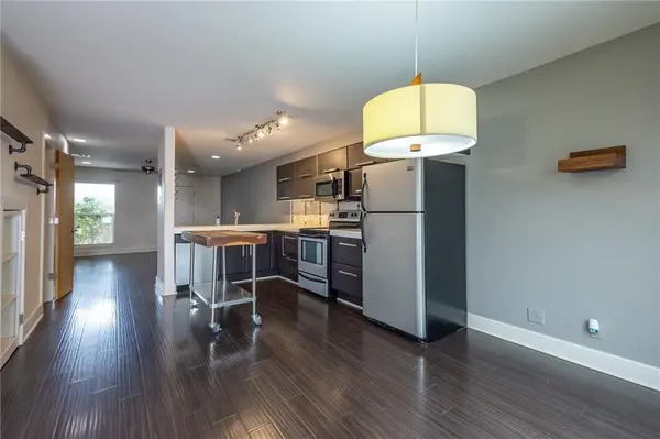 1101 Grove BLVD #106, Austin, TX 78741