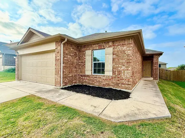 431 Northern Flicker ST, Kyle, TX 78640