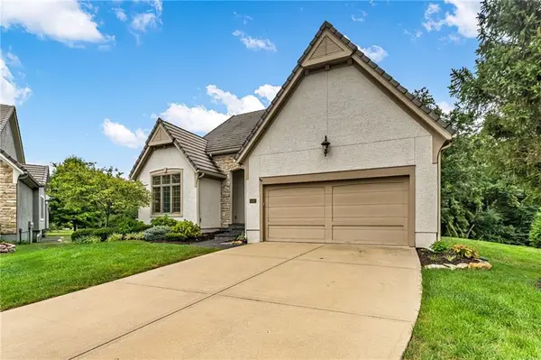 5303 W 124th CT, Overland Park, KS 66209