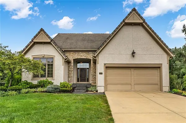 5303 W 124th CT, Overland Park, KS 66209