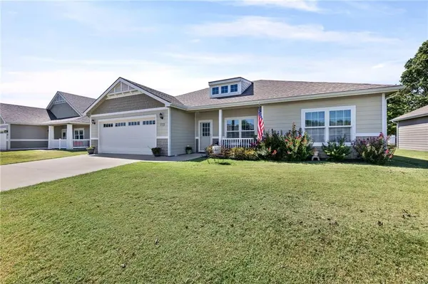 1722 S Willow ST, Ottawa, KS 66067