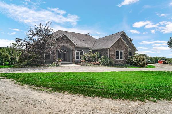 14755 3B RD, Plymouth, IN 46563