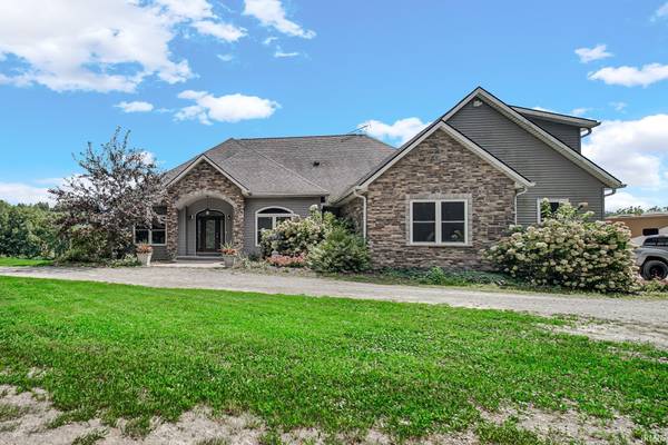 14755 3B RD, Plymouth, IN 46563
