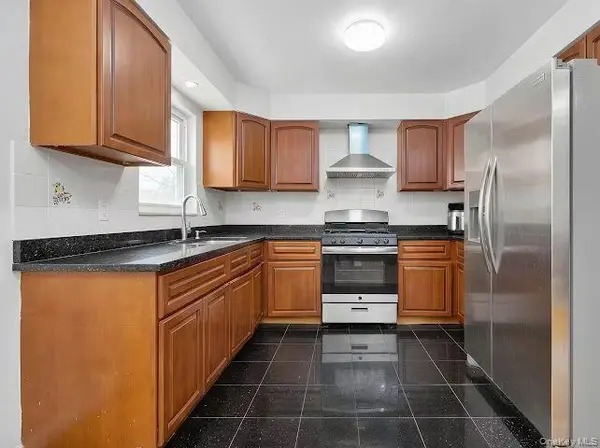245th 61st ave #front family, Little Neck, NY 11362