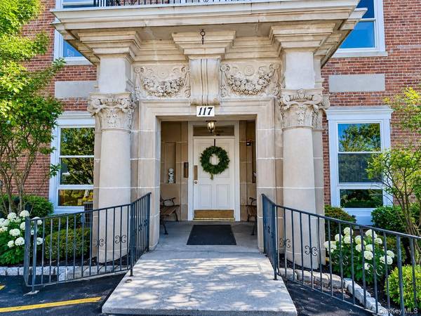 117 Sandpiper Lane #1B, New Windsor, NY 12553
