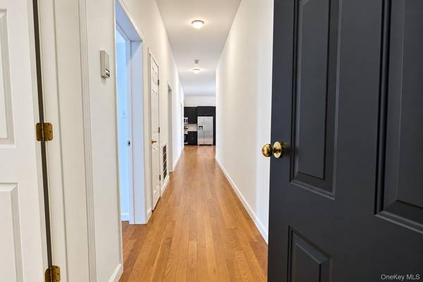 117 Sandpiper Lane #1B, New Windsor, NY 12553