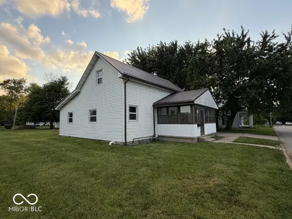 212 S McCarty ST, Fortville, IN 46040