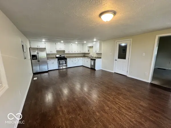 212 S McCarty ST, Fortville, IN 46040