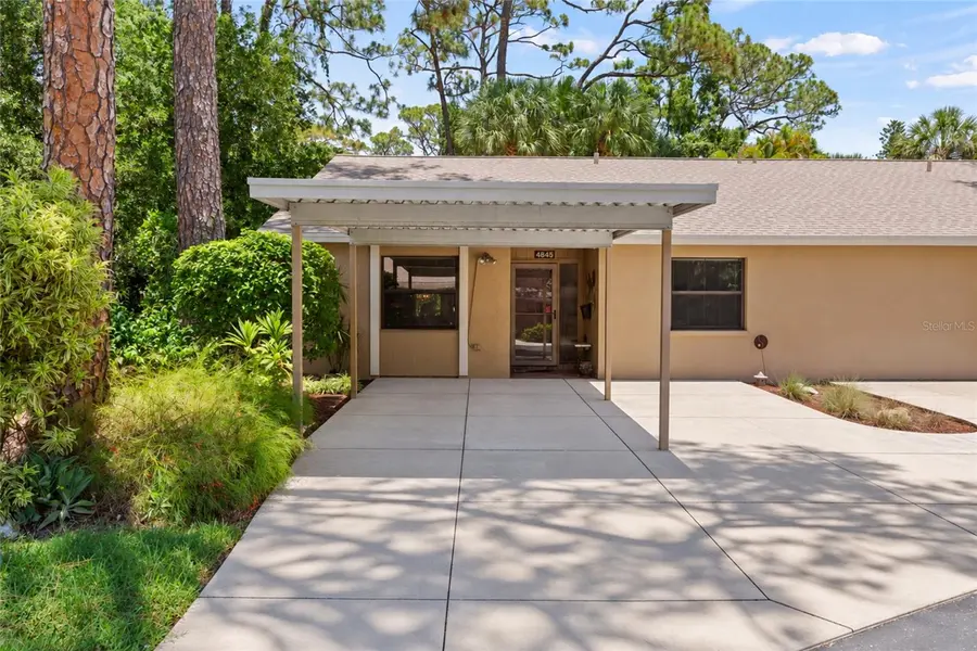 4845 VILLAGE GARDENS DR #177, Sarasota, FL 34234