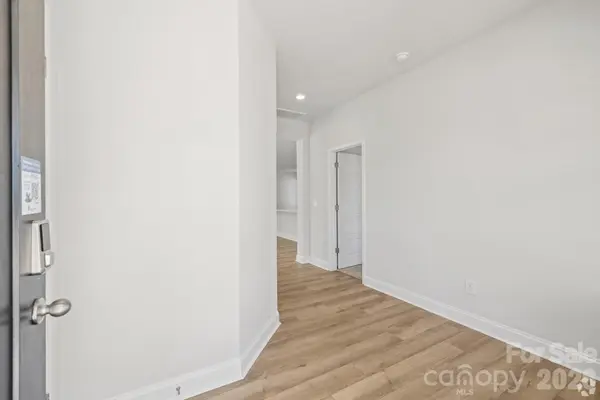 9601 Pointer RD #77, Huntersville, NC 28078