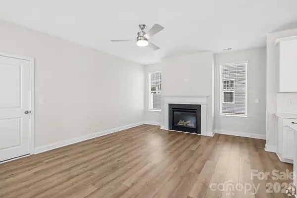 9601 Pointer RD #77, Huntersville, NC 28078