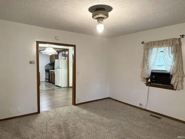 900 E Lordeman ST, Kokomo, IN 46901