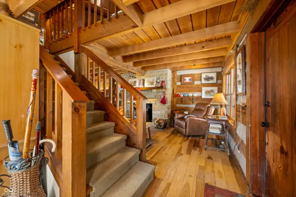 5175 Beanblossom RD, Nashville, IN 47448