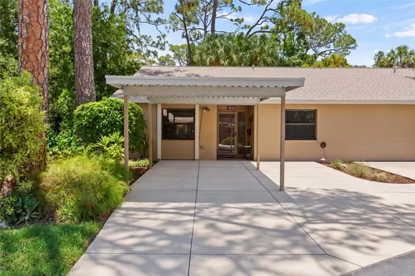 4845 VILLAGE GARDENS DR #177, Sarasota, FL 34234
