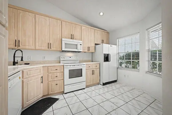 4574 WANDERING OAKS CT, Jacksonville, FL 32257