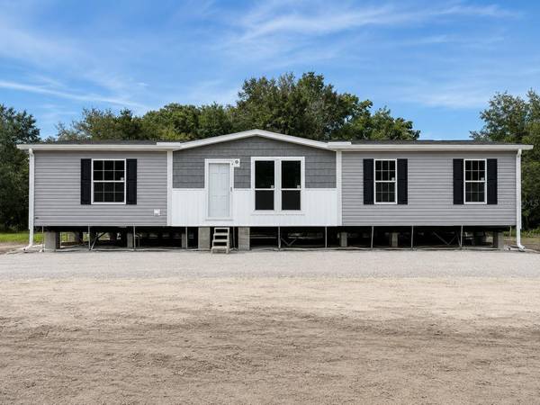 19368 NW 248TH ST, Okeechobee, FL 34972