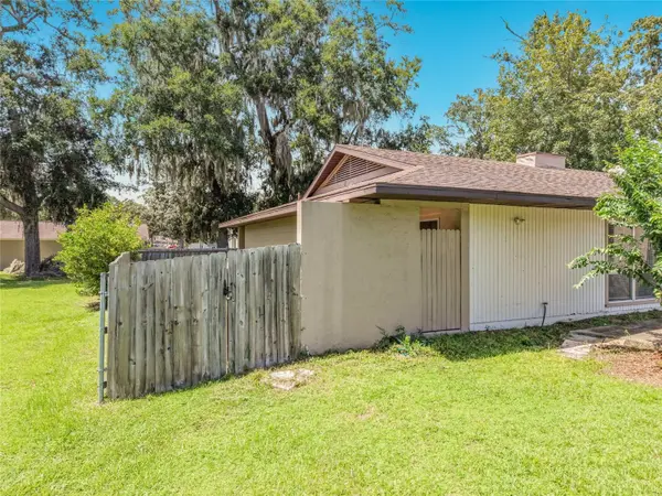 4050 SE 20TH CT #A, Ocala, FL 34480