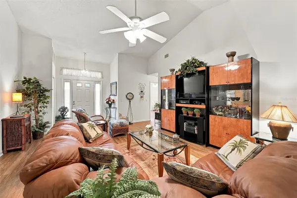 1202 WOLFORD DR, Trinity, FL 34655