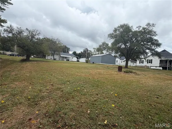000 Magnolia ALY, Dixon, MO 65459