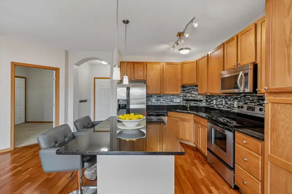 12501 Nicollet AVE #425, Burnsville, MN 55337