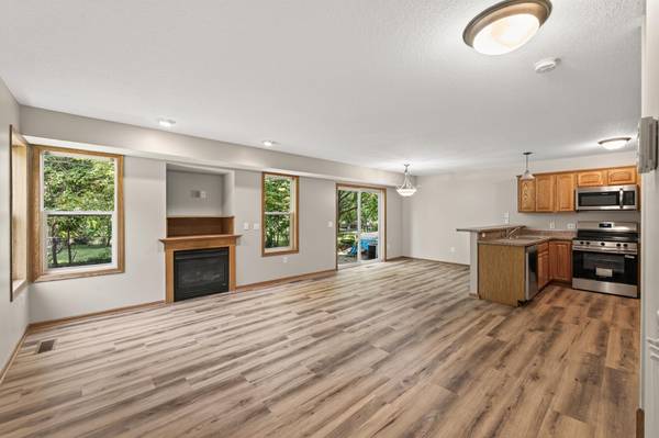 833 Glen RD, Newport, MN 55055