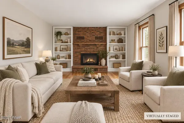 9 3Rd ST, Beach Lake, PA 18405