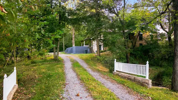 1444 Highway 52 #E, Portland, TN 37148