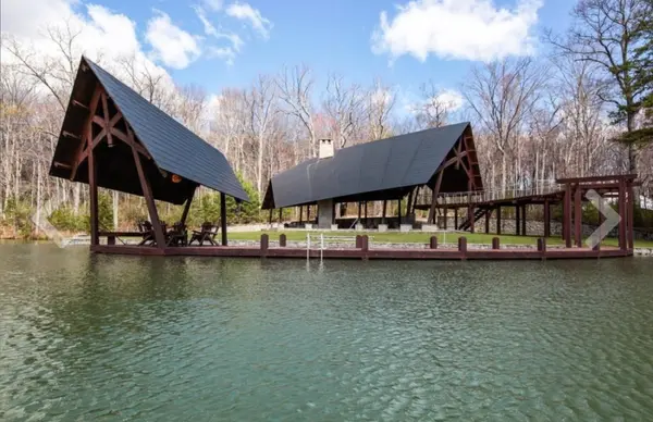 57 Long Mountain Trl, Mcminnville, TN 37110