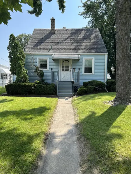 2932 Gibson PL, Hammond, IN 46323