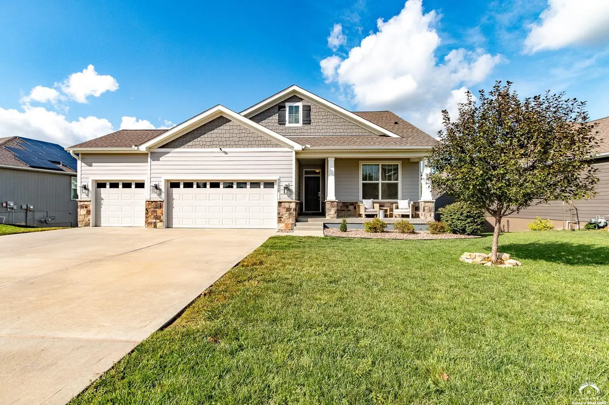 24842 W 144th ST, Olathe, KS 66061