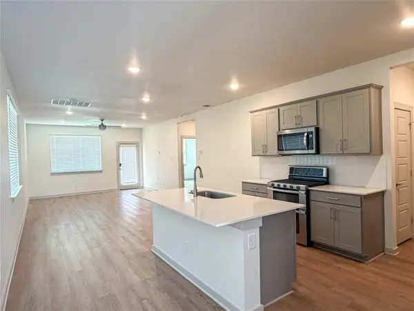 515 Millbrook BLVD, San Marcos, TX 78666