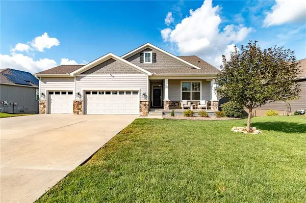 24842 W 144th ST, Olathe, KS 66061