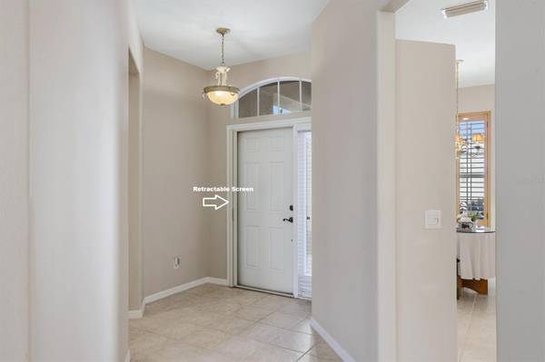 8138 VICTORIA FALLS CIR, Sarasota, FL 34243