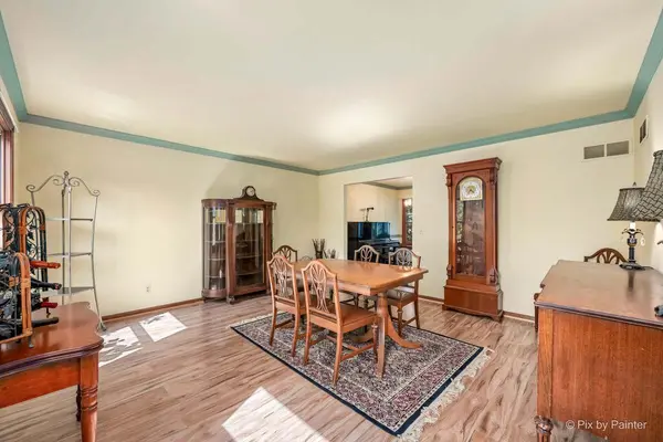 1217 North AVE, Batavia, IL 60510