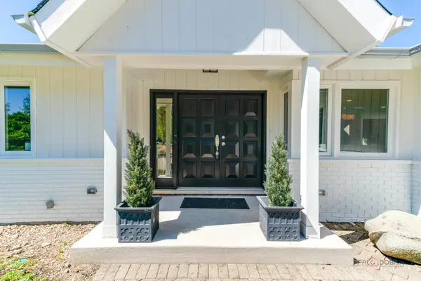 18 Alexandra DR, Mettawa, IL 60048