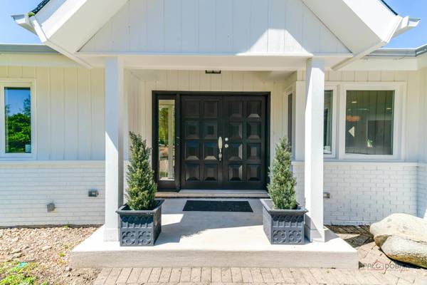 18 Alexandra DR, Mettawa, IL 60048