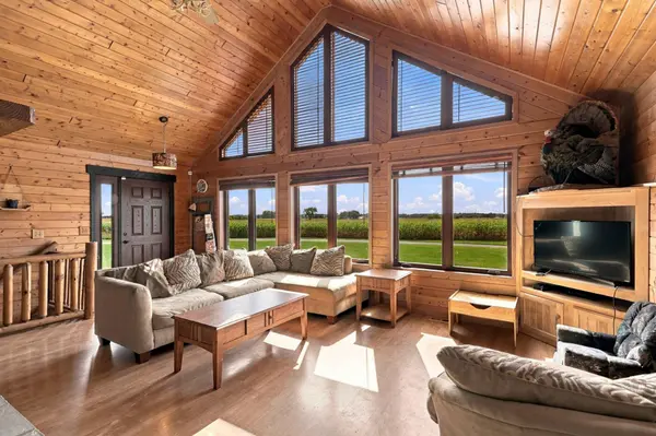 1544 Highway 47, Ogilvie, MN 56358