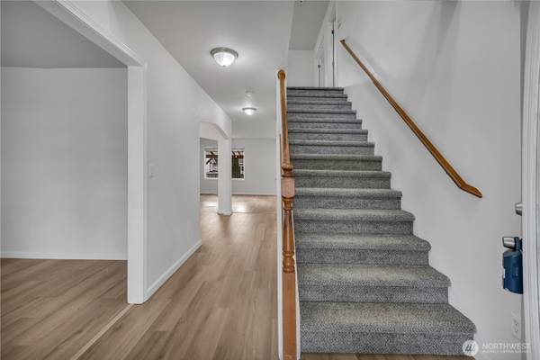 17816 25th AVE E, Tacoma, WA 98445