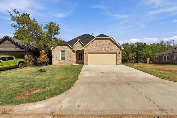 2136 N Everest AVE, Oklahoma City, OK 73111