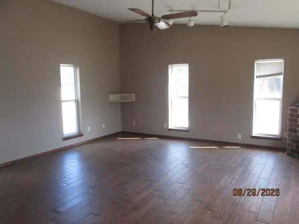 9811 Brush Creek RD, Norman, OK 73026