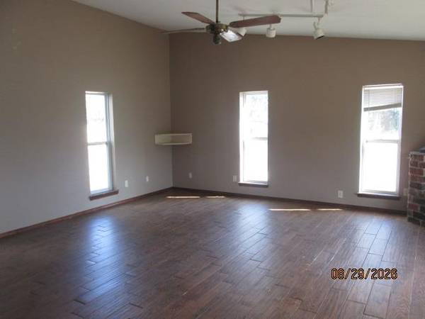 9811 Brush Creek RD, Norman, OK 73026