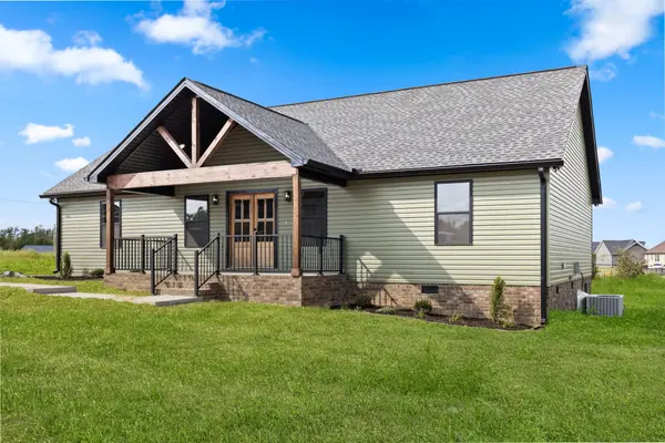 305 Irene ct, Lafayette, TN 37083